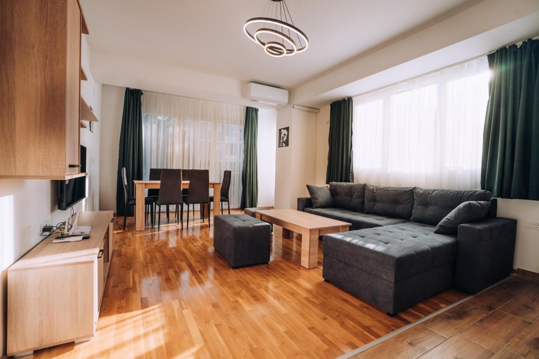 Darki Apartments 2 - Very Central Stay With Free Parking โอครีด ภายนอก รูปภาพ