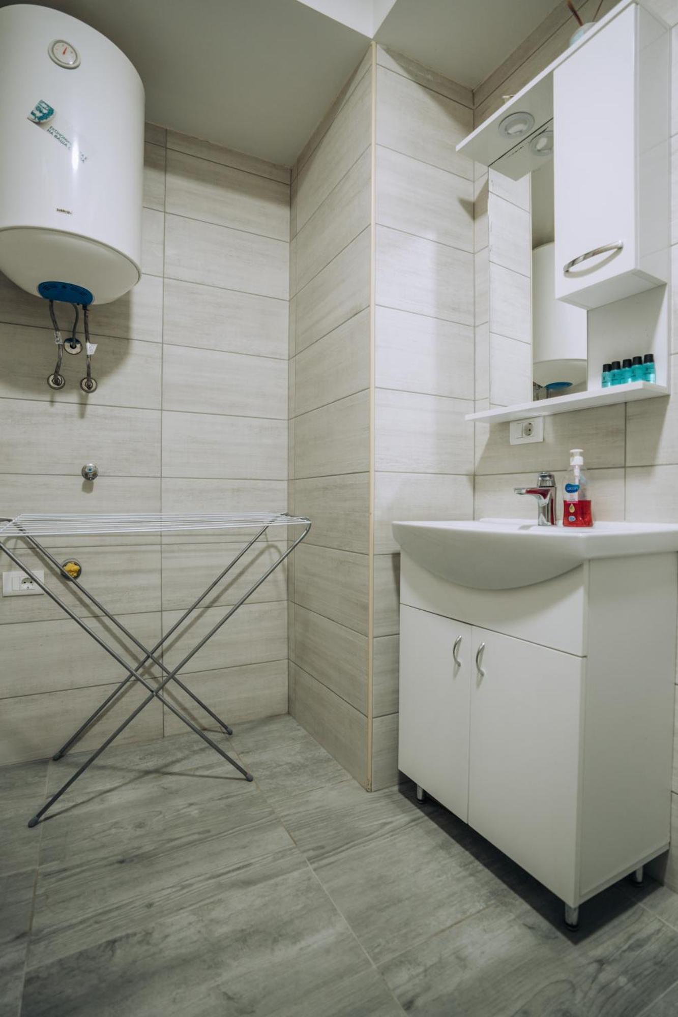 Darki Apartments 2 - Very Central Stay With Free Parking โอครีด ภายนอก รูปภาพ